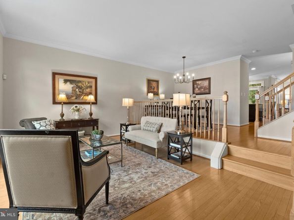 5255 Morning Mist Lane, Alexandria VA 22312