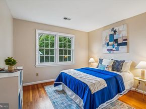 24 S Abingdon Street, Arlington VA 22204