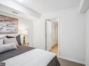 24 S Abingdon Street, Arlington VA 22204