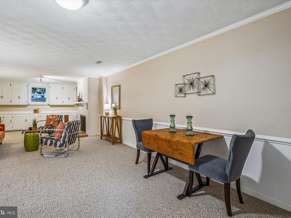 24 S Abingdon Street, Arlington VA 22204