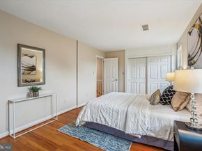 24 S Abingdon Street, Arlington VA 22204