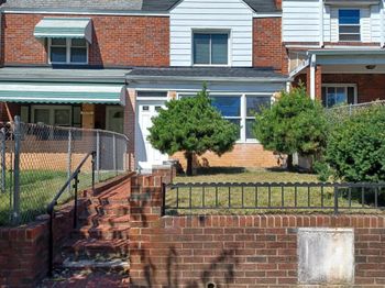 3432 Dix Street NE