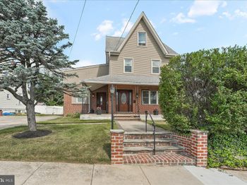 309 Davis Avenue