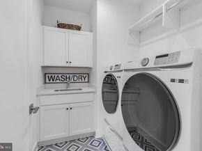 8201 River Road, Bethesda MD 20817