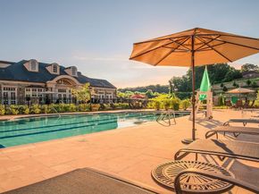 8201 River Road, Bethesda MD 20817
