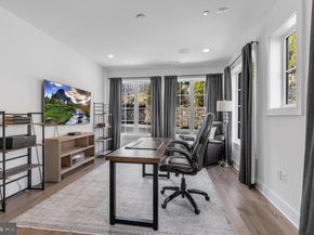8201 River Road, Bethesda MD 20817