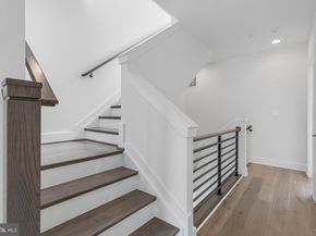 8201 River Road, Bethesda MD 20817