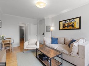 3028 Wisconsin Avenue NW APT402, Washington DC 20016