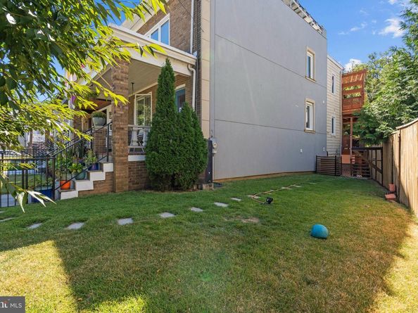 5016 9TH Street NW, Washington DC 20011