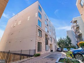 919 12TH Street NE A301, Washington DC 20002