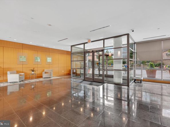 2001 15TH Street N 1210, Arlington VA 22201