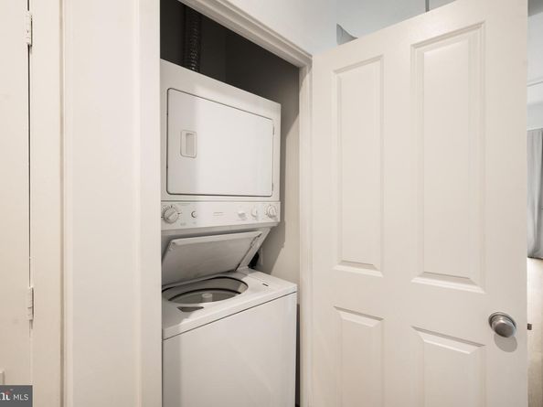 2220 Fairfax Drive 101, Arlington VA 22201