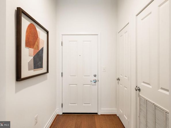 2220 Fairfax Drive 101, Arlington VA 22201