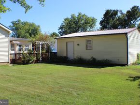 111 N Hickory Road, Sterling VA 20164