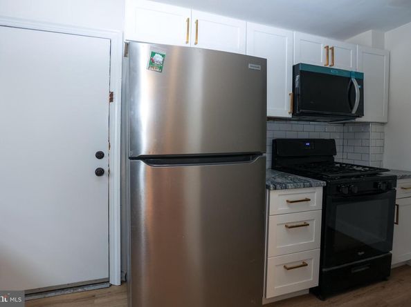 2703 Saint Marys Road, Ardmore PA 19003