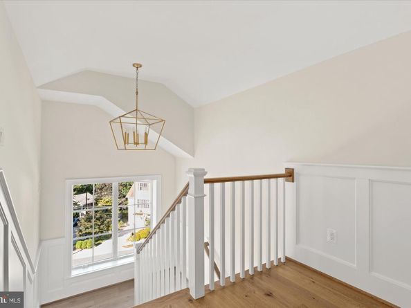 3718 N Woodrow Street, Arlington VA 22207