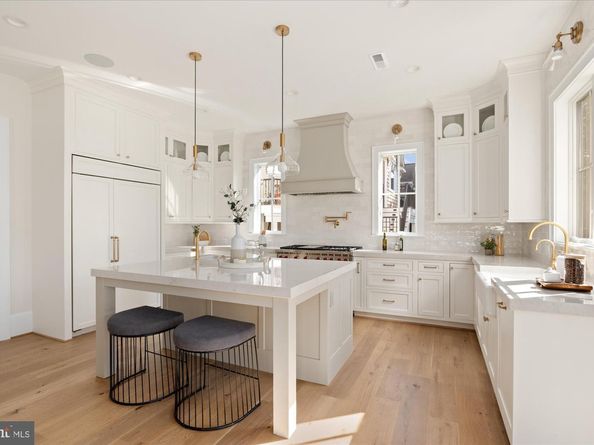 3718 N Woodrow Street, Arlington VA 22207