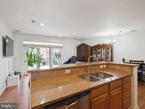 327 Carson Terrace 327, Huntingdon Valley PA 19006