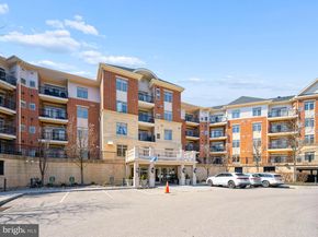 327 Carson Terrace 327, Huntingdon Valley PA 19006