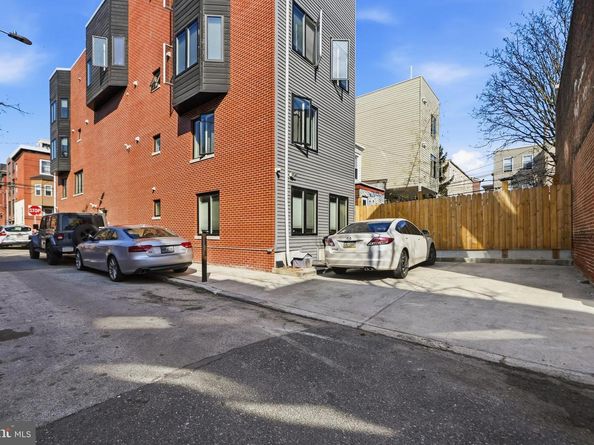 1951 Cambridge Street A, Philadelphia PA 19130