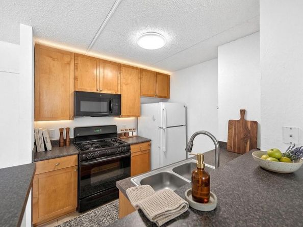 60 S Van Dorn Street 413, Alexandria VA 22304