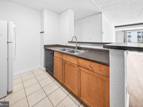 60 S Van Dorn Street 413, Alexandria VA 22304