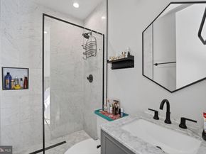 1225 11TH Street NW 4, Washington DC 20001