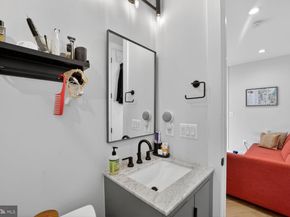 1225 11TH Street NW 4, Washington DC 20001