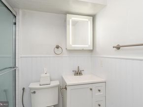 1737 Church Street NW, Washington DC 20036