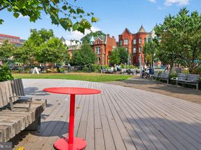 905 South Carolina Avenue SE 6, Washington DC 20003