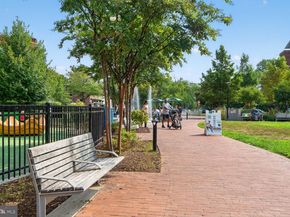 905 South Carolina Avenue SE 6, Washington DC 20003