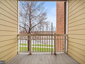 2111 Highcourt Lane 201, Herndon VA 20170