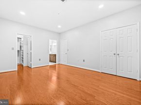 2111 Highcourt Lane 201, Herndon VA 20170