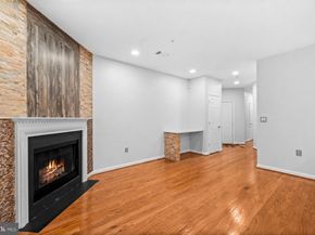 2111 Highcourt Lane 201, Herndon VA 20170