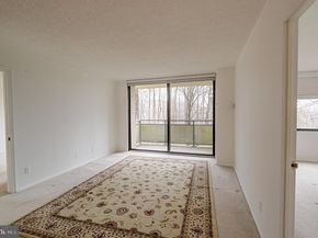 5225 Pooks Hill Road 308N, Bethesda MD 20814