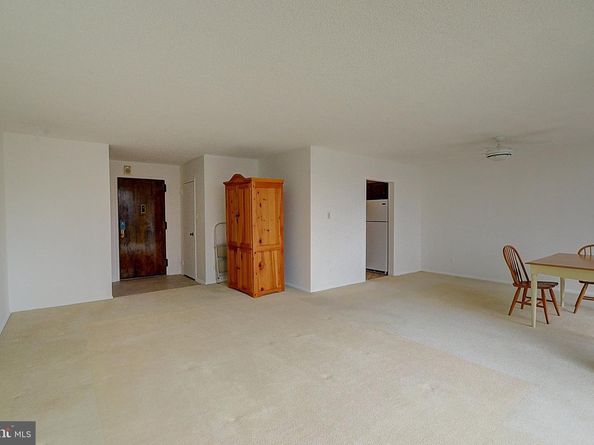 5225 Pooks Hill Road 308N, Bethesda MD 20814