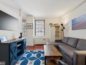 219 S 18TH Street 902, Philadelphia PA 19103