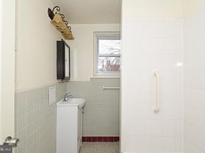 1107 E Sharpnack Street, Philadelphia PA 19150