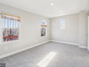 5501 8TH Street NW 4, Washington DC 20011