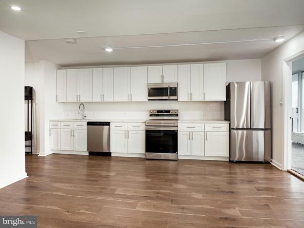 3900 Ford Road 20E, Philadelphia PA 19131