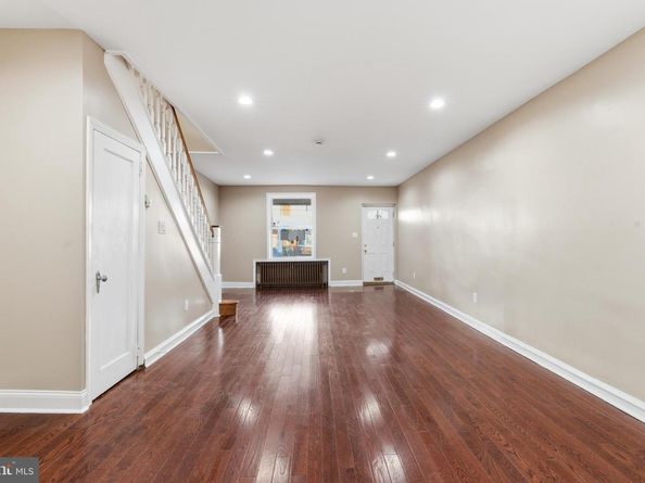 1831 S 21st Street, Philadelphia PA 19145