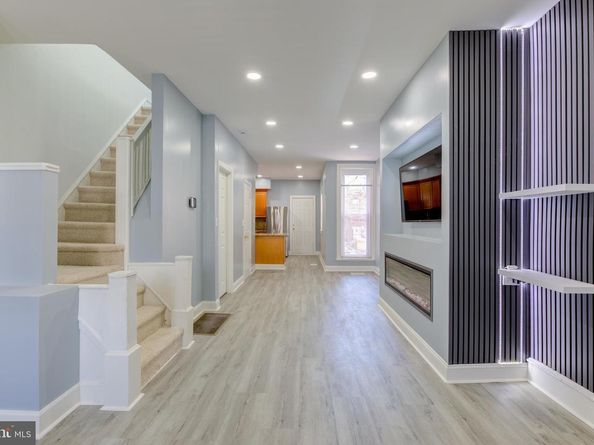 6226 Limekiln Pike, Philadelphia PA 19141