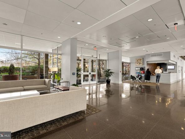 800 4TH Street SW S409, Washington DC 20024