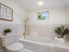 3419 Fiddlers Green, Falls Church VA 22044