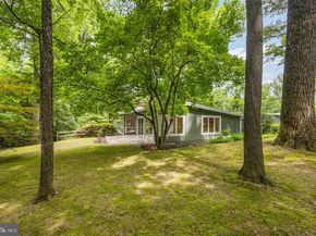3419 Fiddlers Green, Falls Church VA 22044
