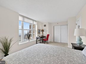 900 N Taylor Street 1905, Arlington VA 22203