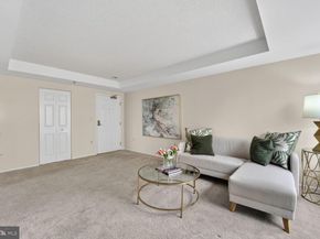 900 N Taylor Street 1905, Arlington VA 22203
