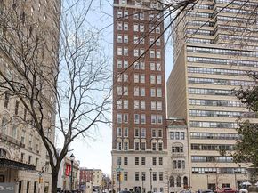 1800 Rittenhouse Square 702, Philadelphia PA 19103
