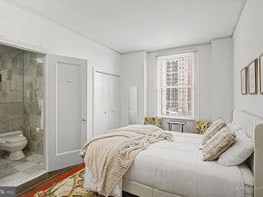 1800 Rittenhouse Square 702, Philadelphia PA 19103
