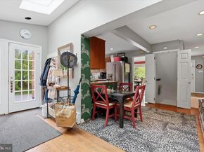 647 Fernfield Circle, Wayne PA 19087